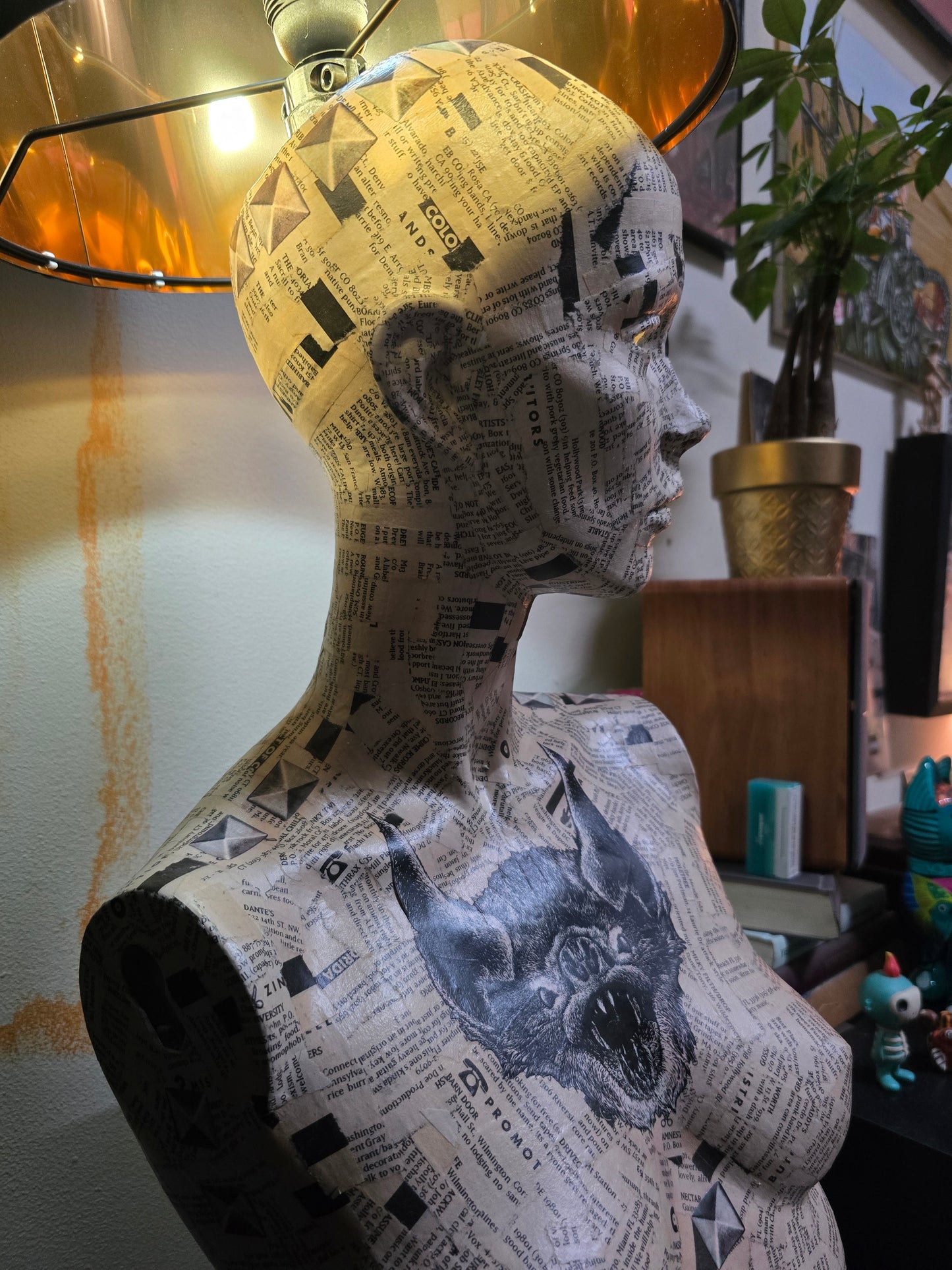 Punk Bat Mannequin Lamp