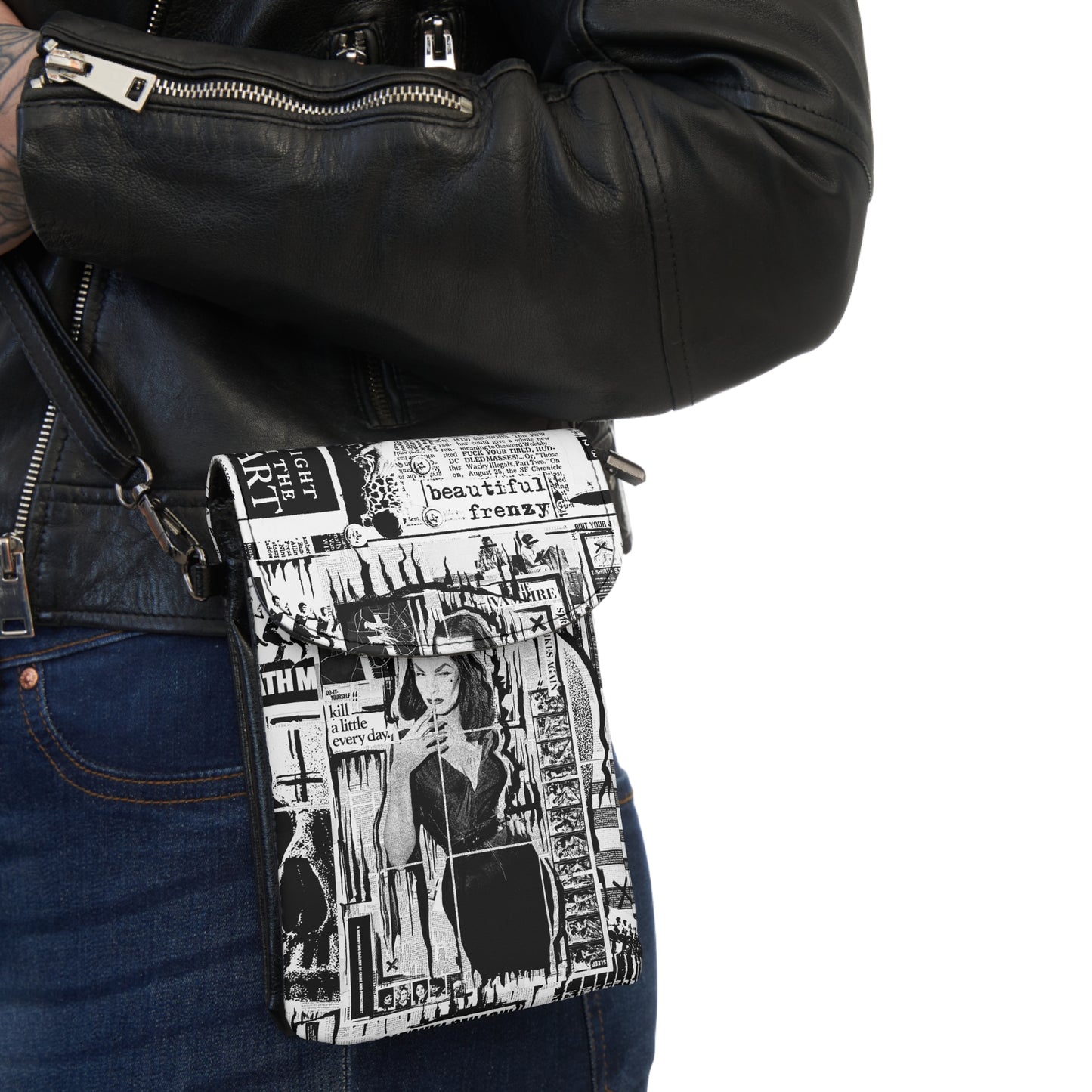 Vampira, Small Cell Phone Wallet